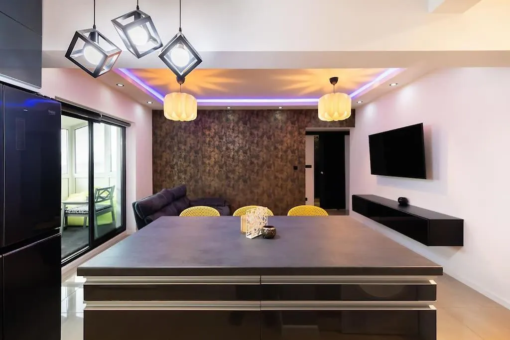 Modern 2Br Apt In The City Center Apartment Bucharest