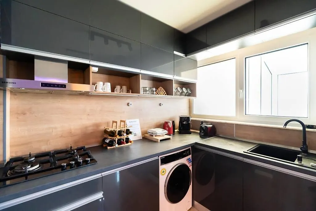 Modern 2Br Apt In The City Center Apartment Bucharest 0*,  Romania